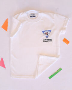 Remera Mangas cortas cuello blanco